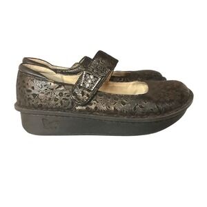 Alegria Brown Embossed Leather Mary Jane Comfort Shoes with Platform Sole